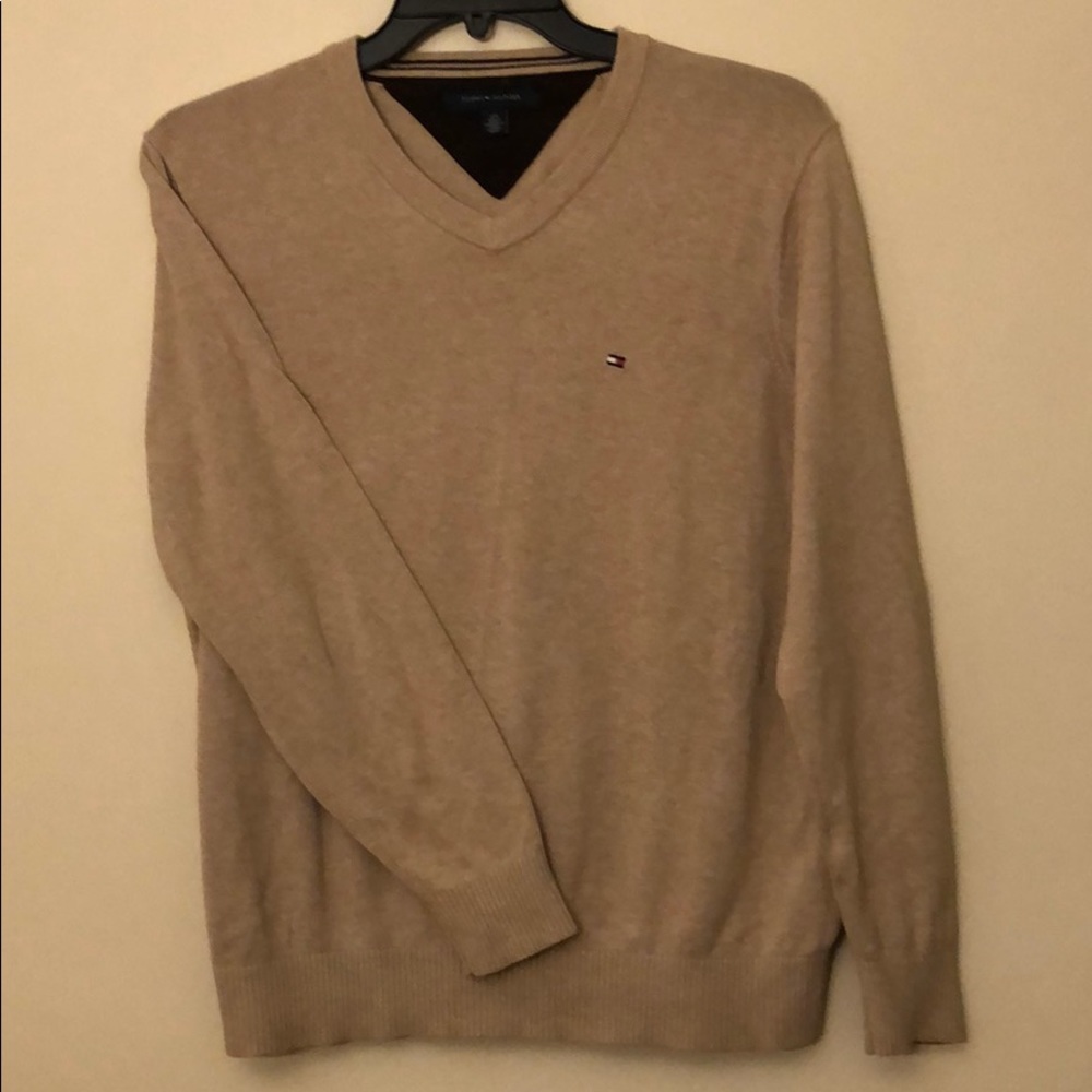 Men’s Tommy Hilfiger Sweater!